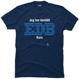 Bestått edb-kurs.